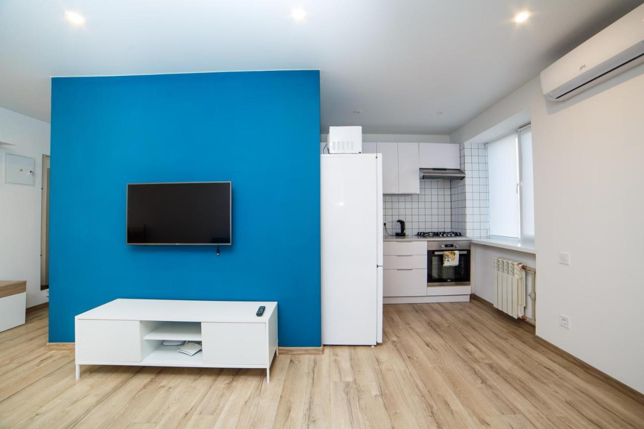 Tf Apartment Двокімнатні Апартаменти В Центрі Міста Poltava Kültér fotó