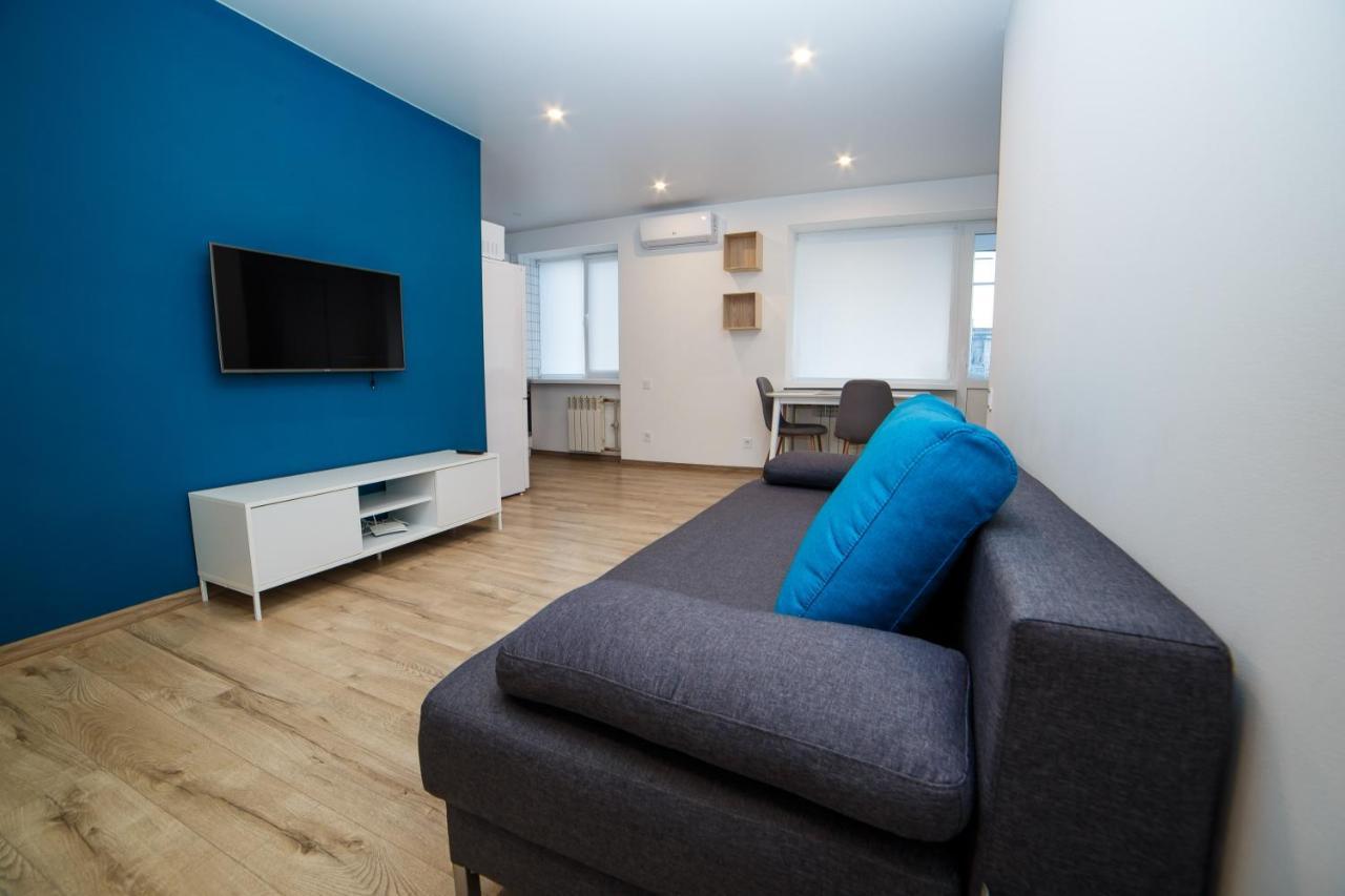 Tf Apartment Двокімнатні Апартаменти В Центрі Міста Poltava Kültér fotó